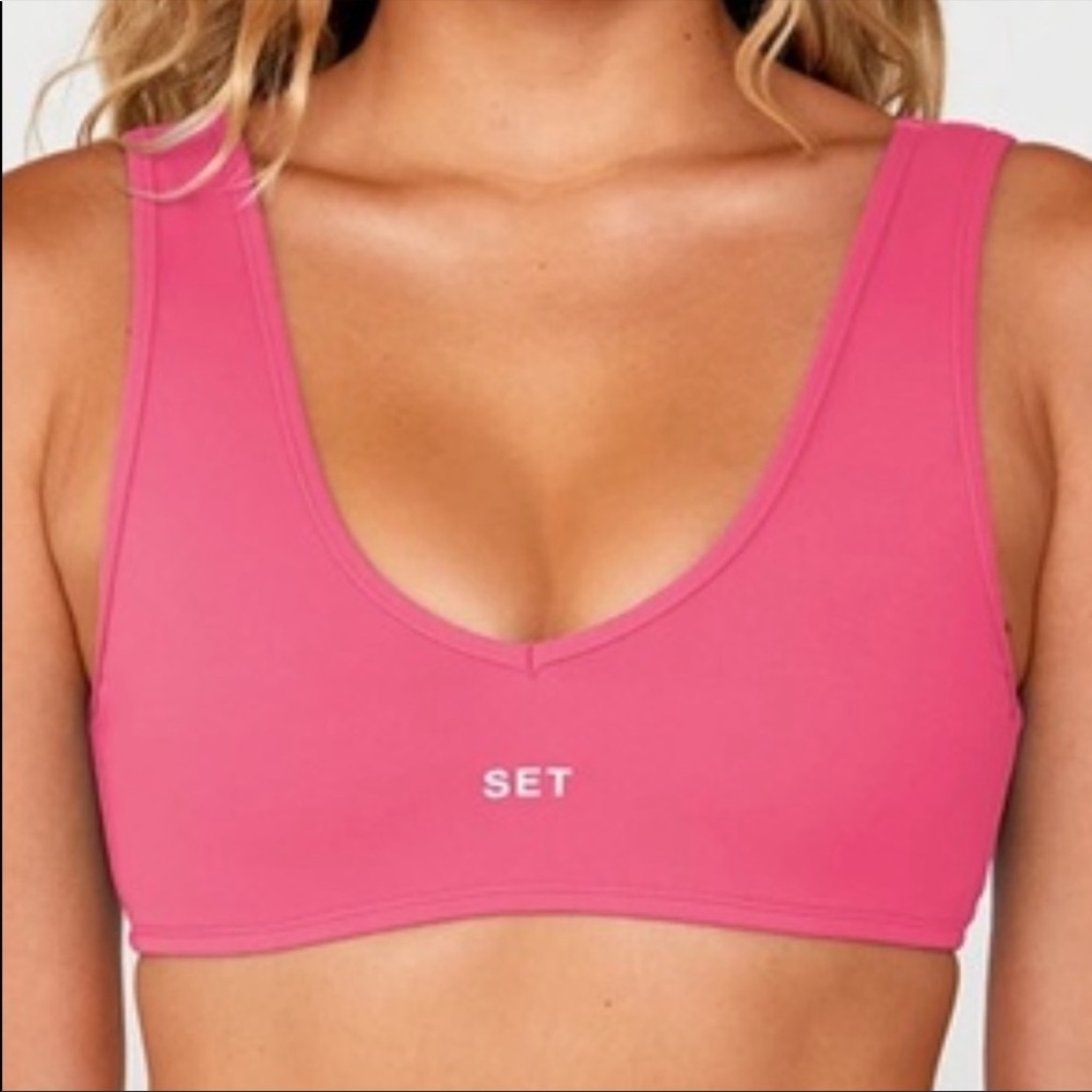 Set Active Sport Body Top and Legging Set in Lollipop NWT
